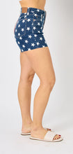 Load image into Gallery viewer, Americana Flag Fray Hem Denim Shorts