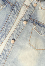 Load image into Gallery viewer, Distressed Vintage Wash Denim Jacket