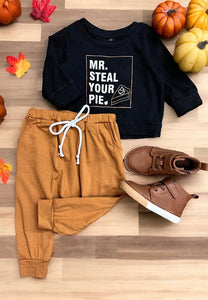 Mr. Steal Your Pie Graphic Printed 2 Piece Set