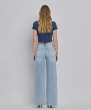 Load image into Gallery viewer, High Rise Super Wide Leg Jeans