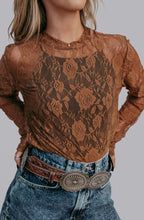 Load image into Gallery viewer, Roses Lace Top