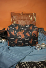 Load image into Gallery viewer, That Traveler Bag *Rodeo Rust