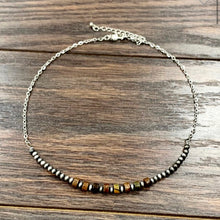 Load image into Gallery viewer, Gemstone Choker Necklace