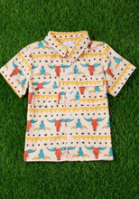 Load image into Gallery viewer, Bullhead Printed Button Up Boys Shirt