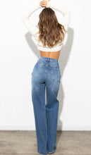 Load image into Gallery viewer, Coco Wide Jeans