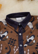 Load image into Gallery viewer, Bull Skull Printed Long Sleeve Shirt