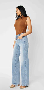 Jenny Front Yoke Light Wash Denim Jeans