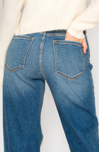 Load image into Gallery viewer, Hybrid Stretch Ripped Relaxed Flare Jeans