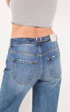 Load image into Gallery viewer, *Restock* Dual Accent Crossover Cuff Detailing Denim Jeans