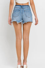 Load image into Gallery viewer, High Rise Bandelss Distressed Shorts