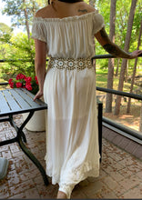 Load image into Gallery viewer, Sweetwater Off the Shoulder Maxi Dress