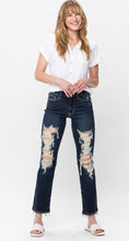 Load image into Gallery viewer, Judy Blues Distressed Dark Wash Capri Jeans
