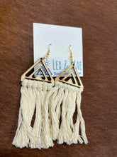 Load image into Gallery viewer, Macrame Earrings