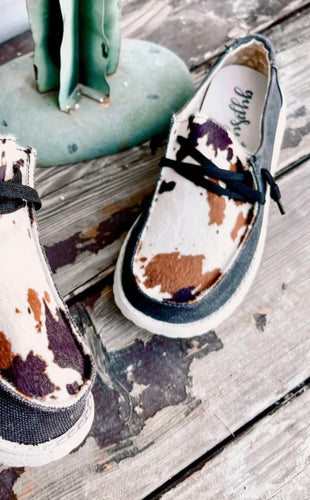 Very G Mooma Black Canvas with Cow Print Shoe