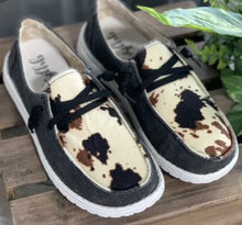Load image into Gallery viewer, Very G Mooma Black Canvas with Cow Print Shoe
