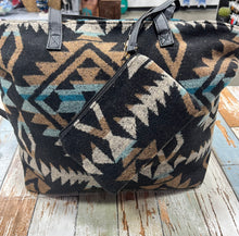 Load image into Gallery viewer, Aztec Tote With Coin Purse